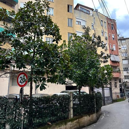 Tirana Center Apartment Esterno foto